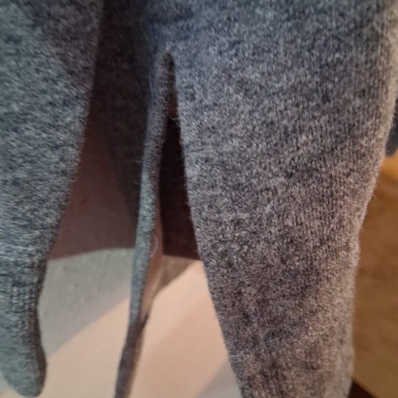 Calvin Klein Women’s Gray Cowl Neck Pullover Sweatshirt – Cozy Logo Sweater - Picture 6 of 7